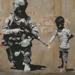 banksy-il-bambino-che-mette-il-fiore-nel-fucile-del-soldato